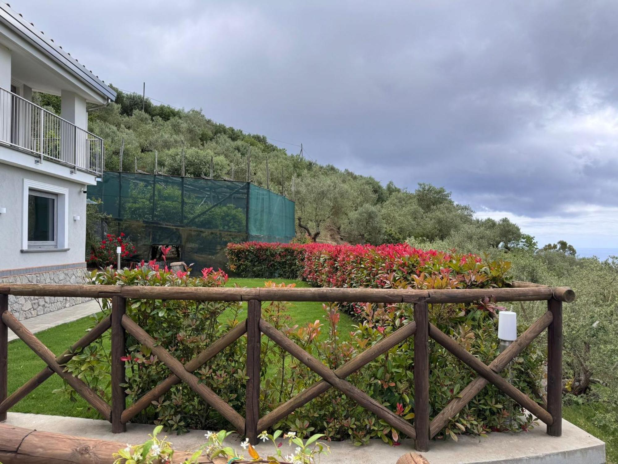 Villa "Il Fienile Di Zia Teresa" Massa Lubrense Exterior foto